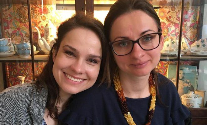 Ilzie Skromane (Left), Liga Skromane